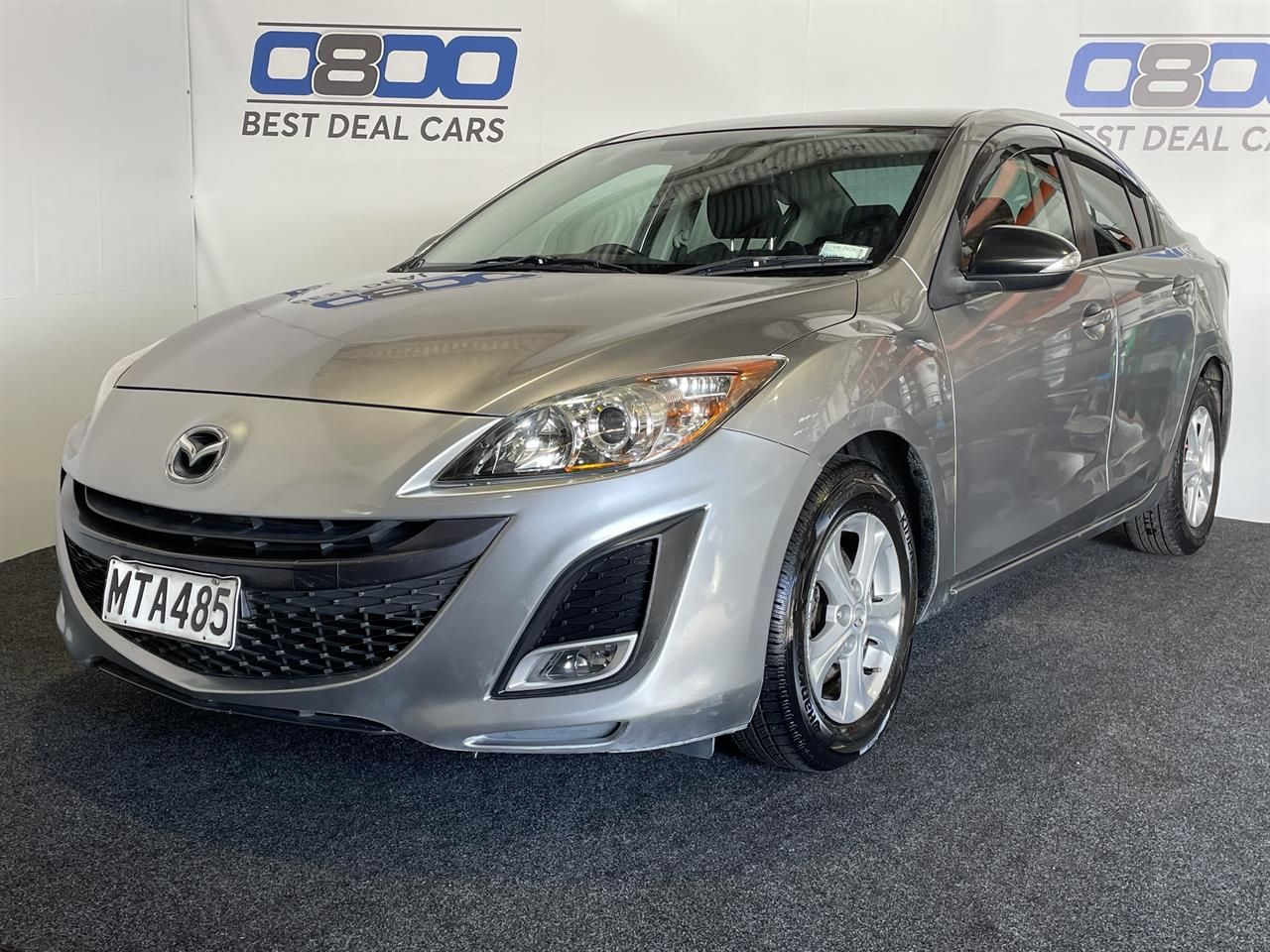 Vehicle image 3