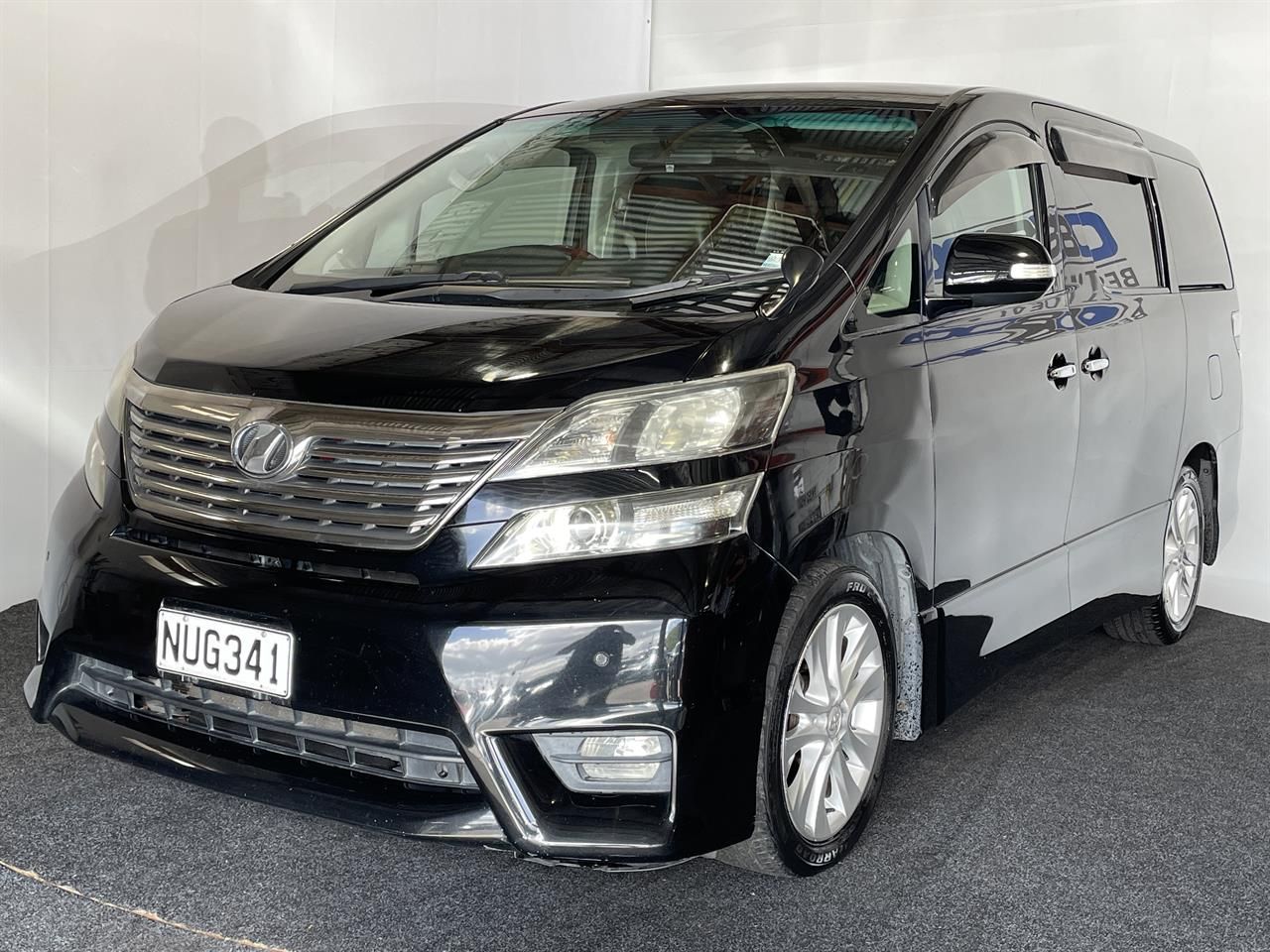 Vehicle image 3