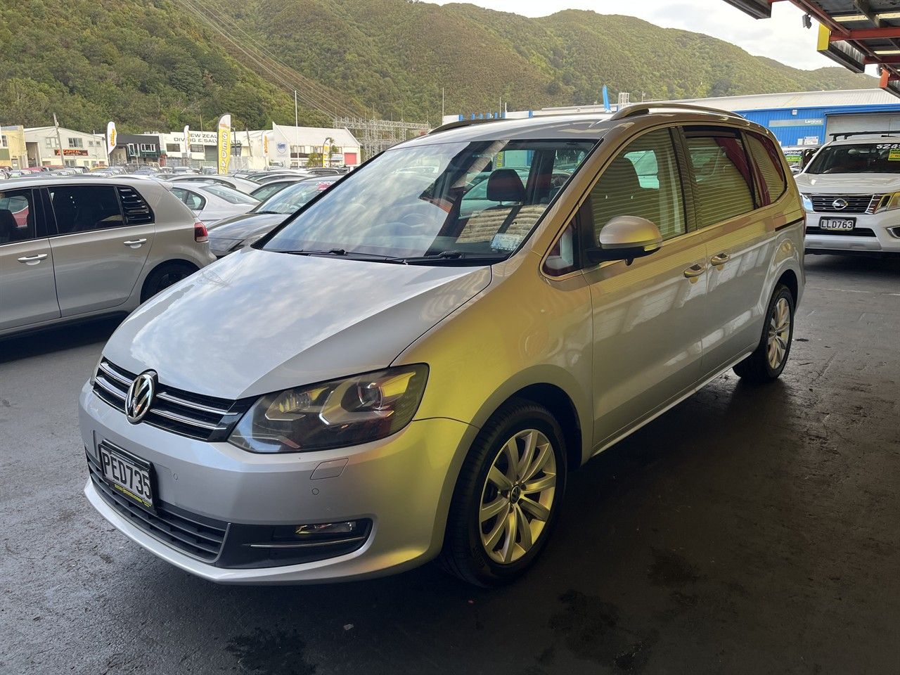 Vehicle image 3