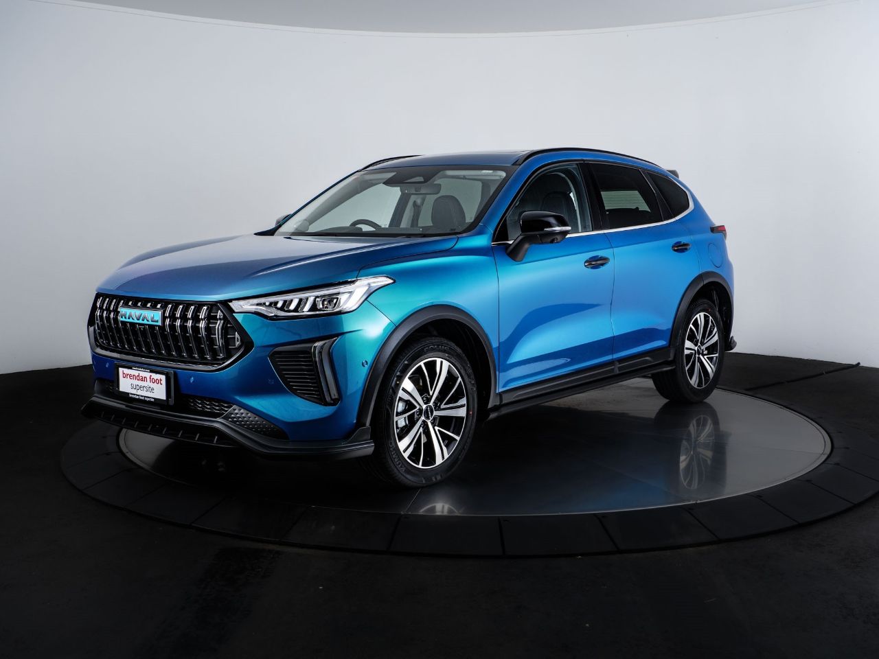 Vehicle image 3
