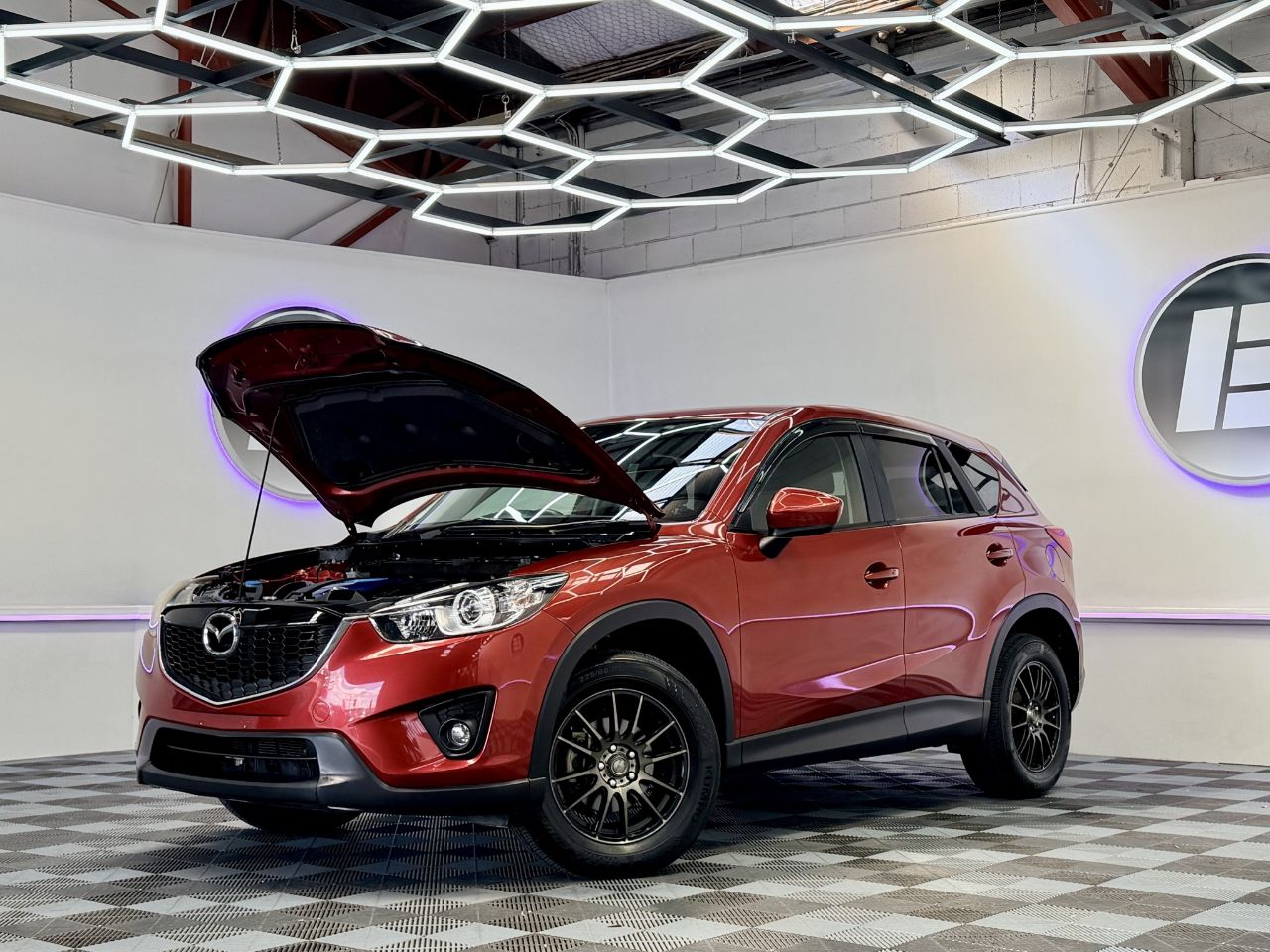 Vehicle image 3