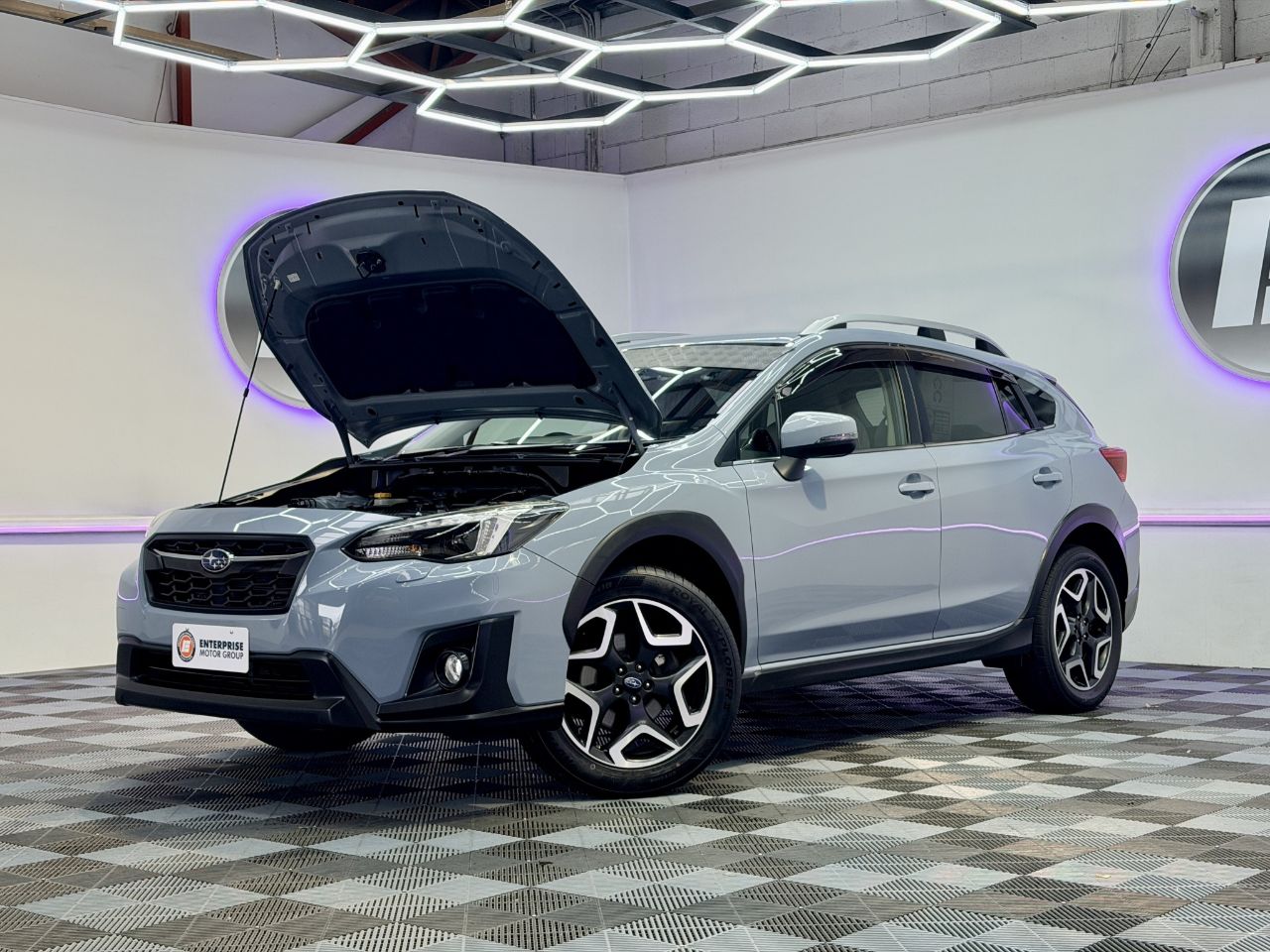 Vehicle image 4