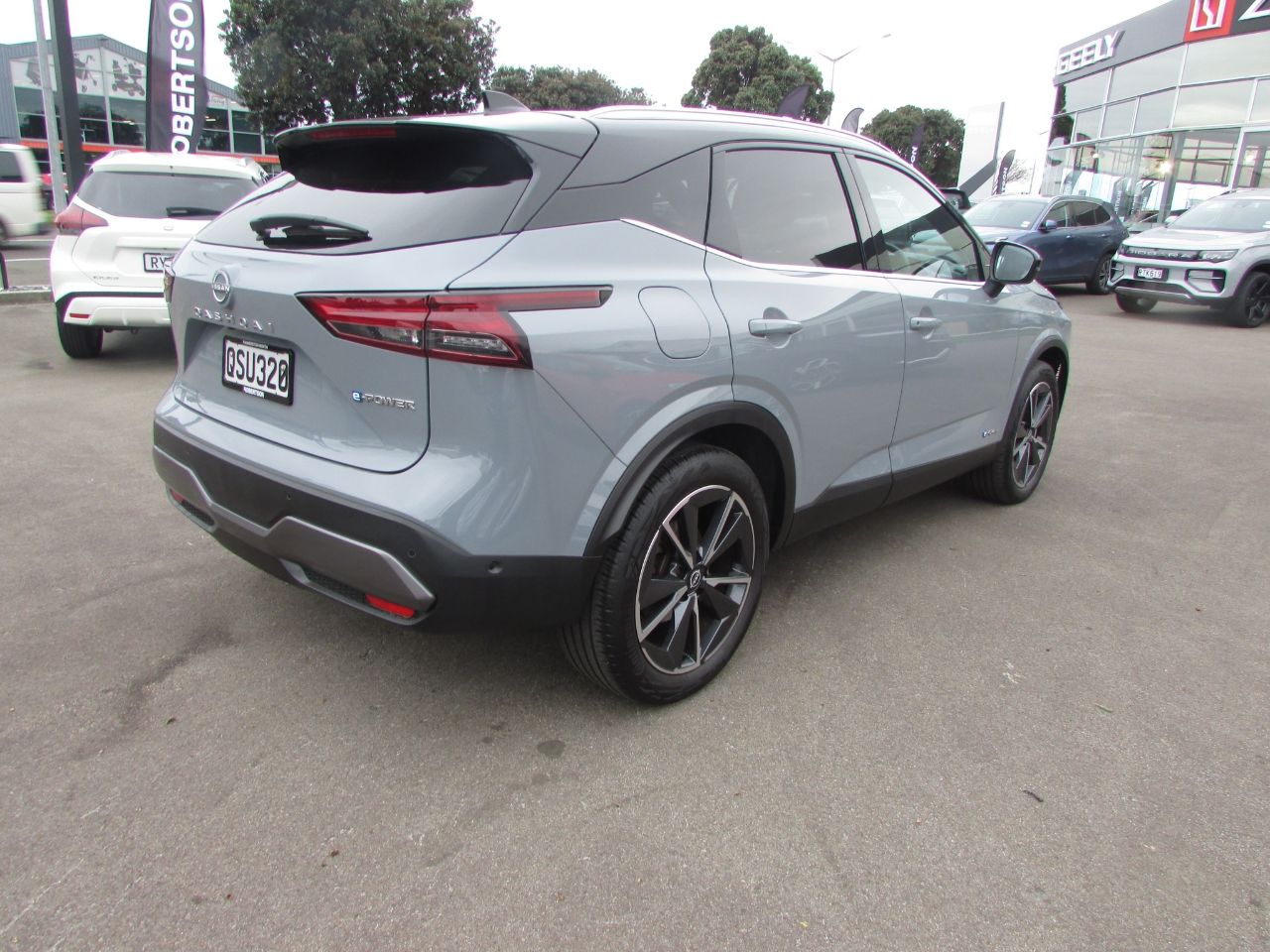 Vehicle image 2
