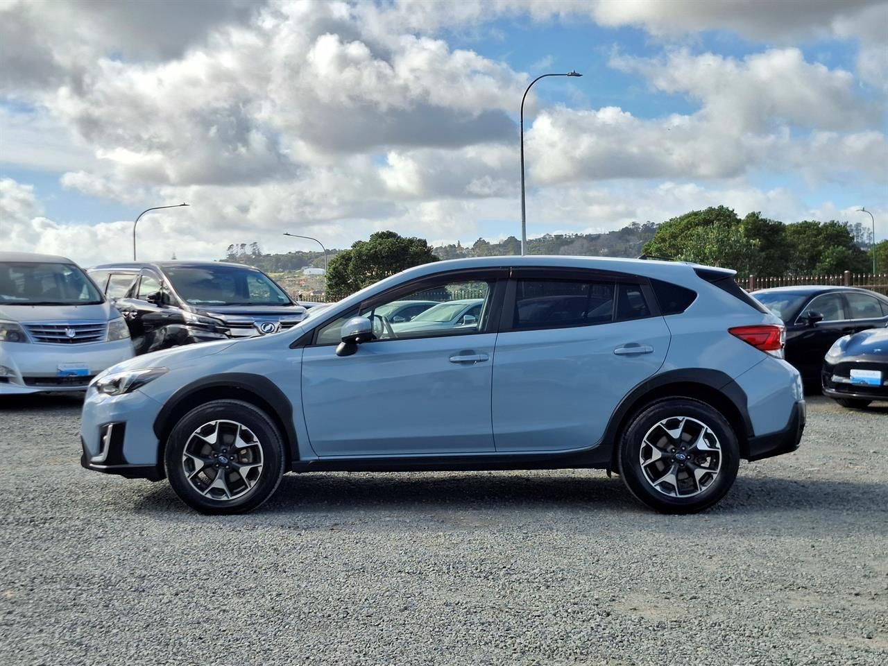 Vehicle image 4