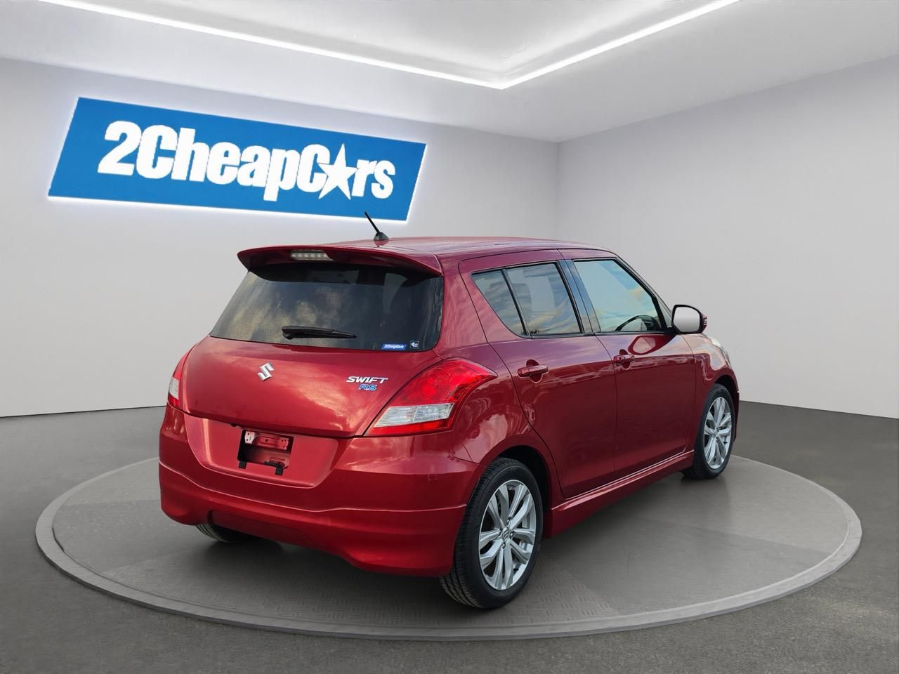 Vehicle image 5