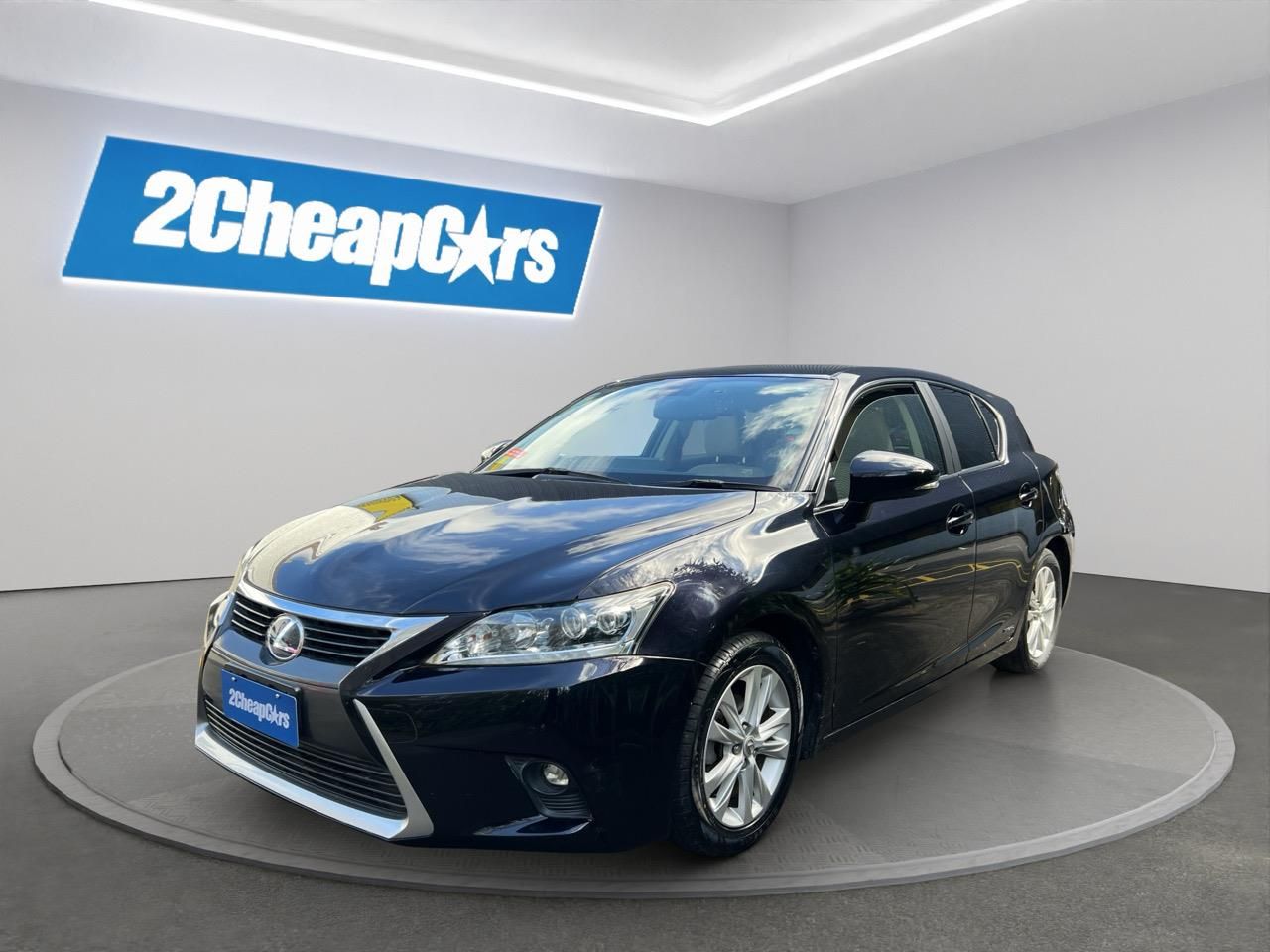 Vehicle image 1