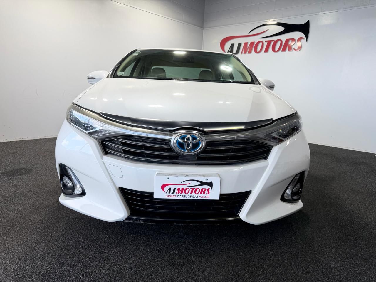 Vehicle image 3