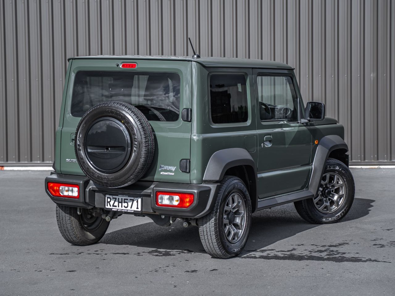 Vehicle image 2