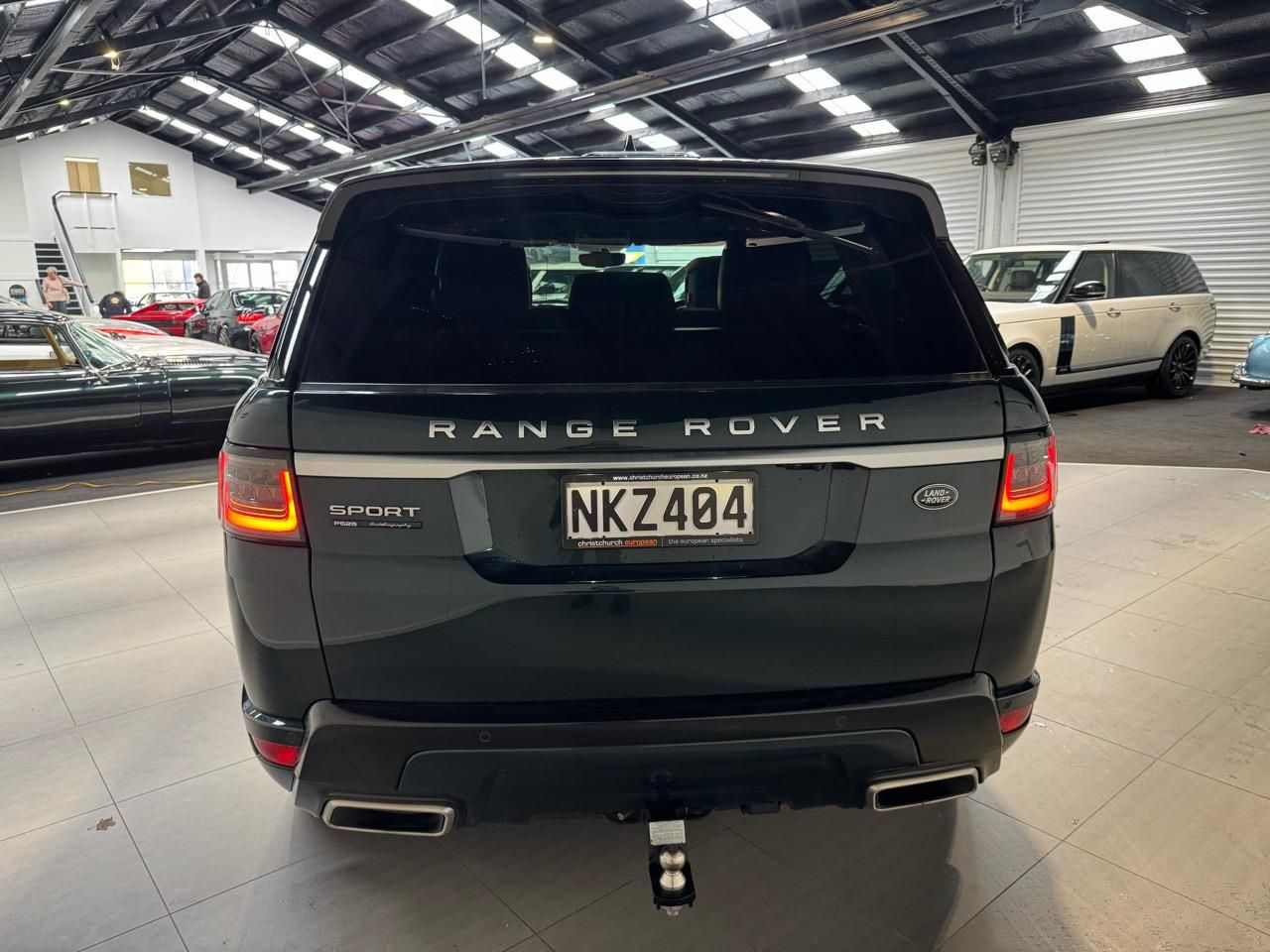 Vehicle image 5