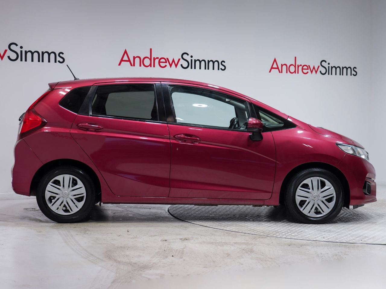 Vehicle image 3