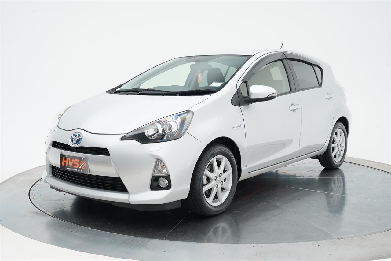Vehicle image 3