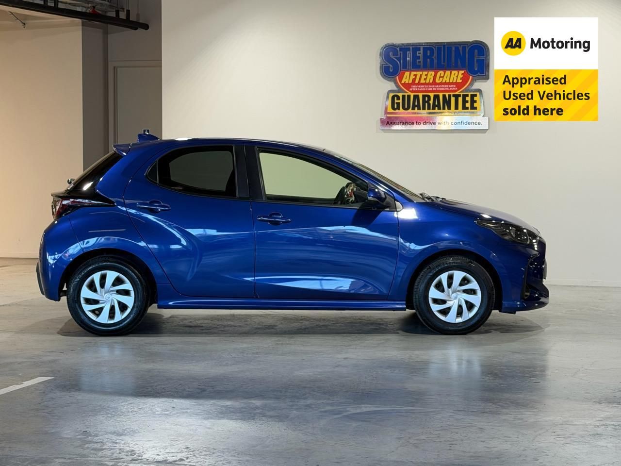 Vehicle image 3