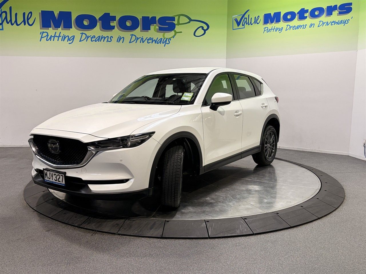 Vehicle image 3