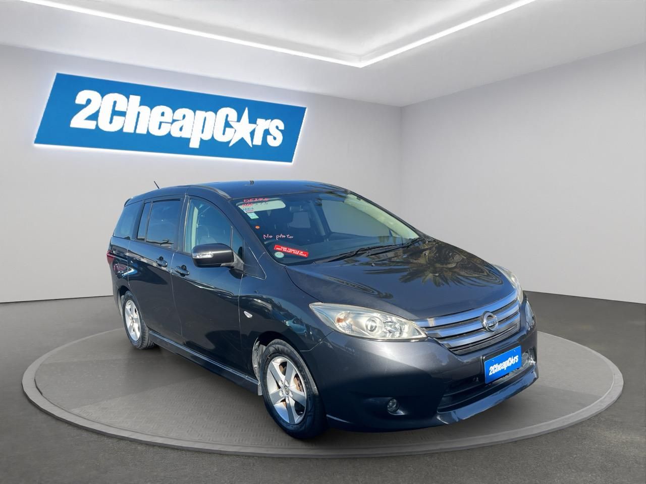 Vehicle image 3