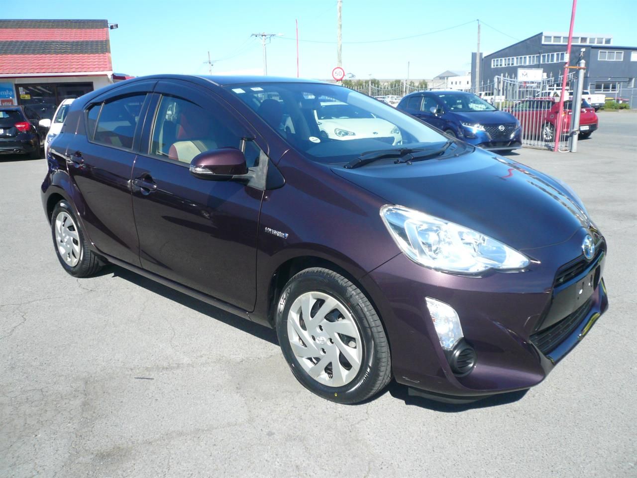 Vehicle image 3