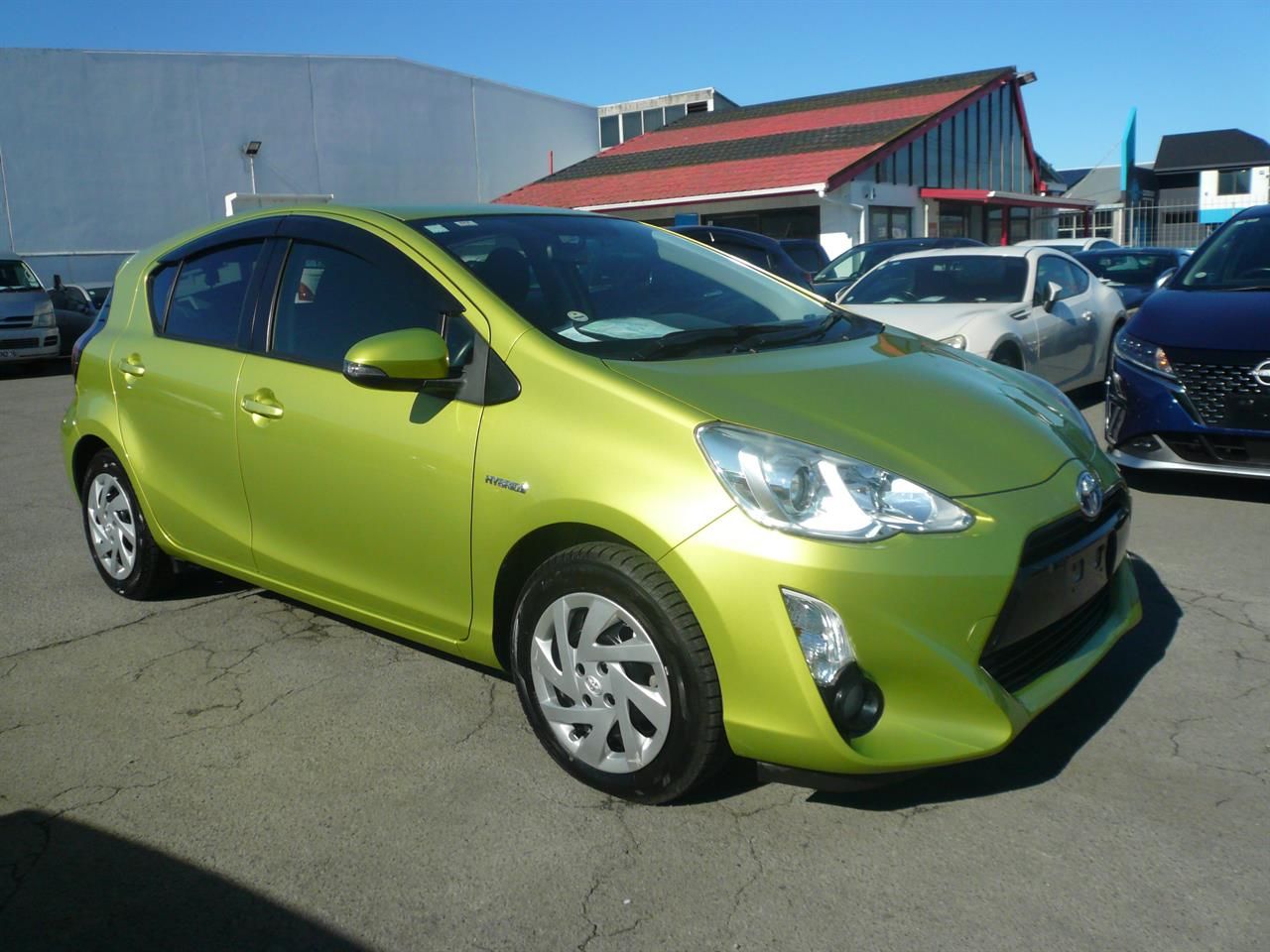 Vehicle image 3