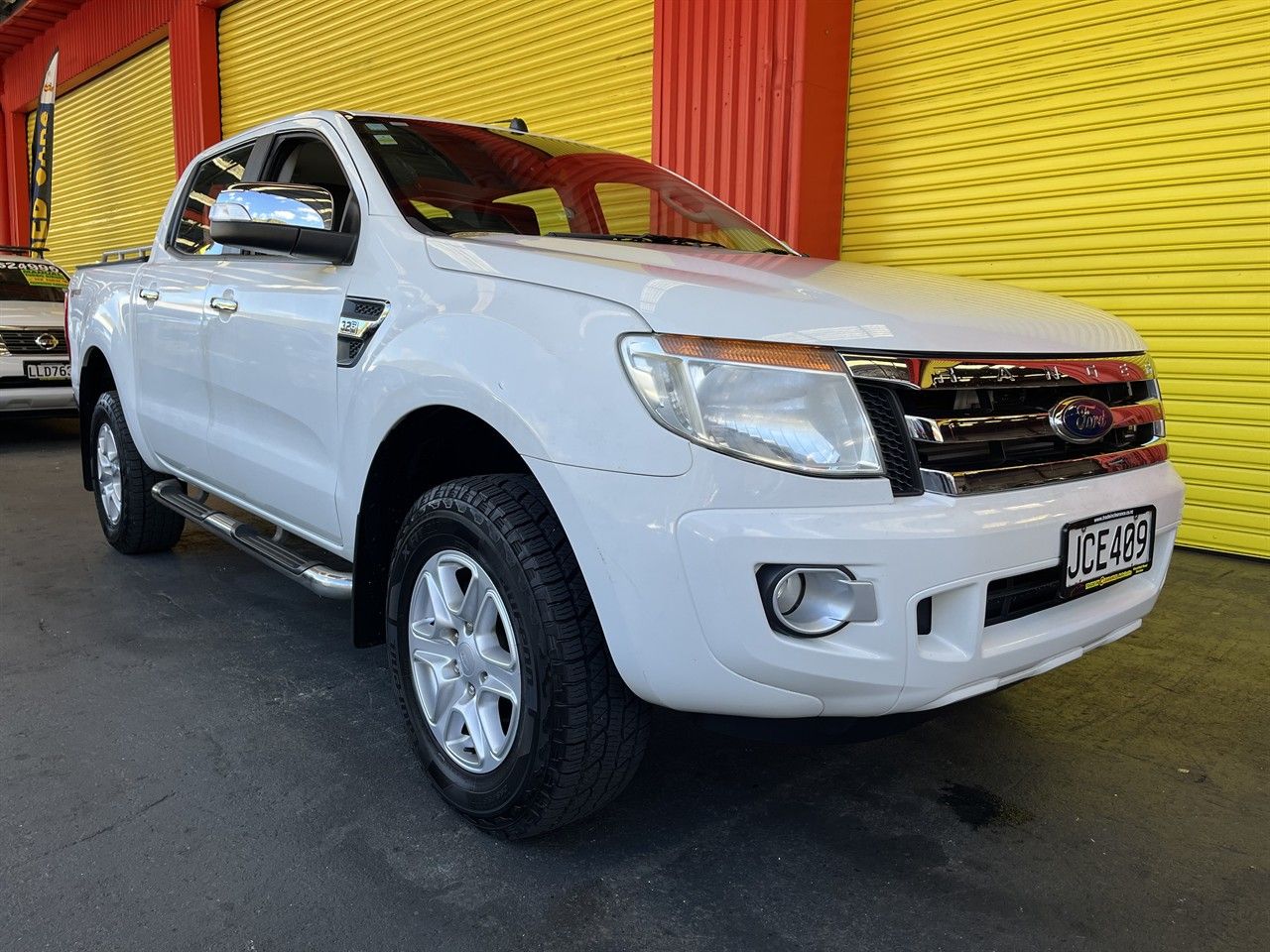 Vehicle image 1