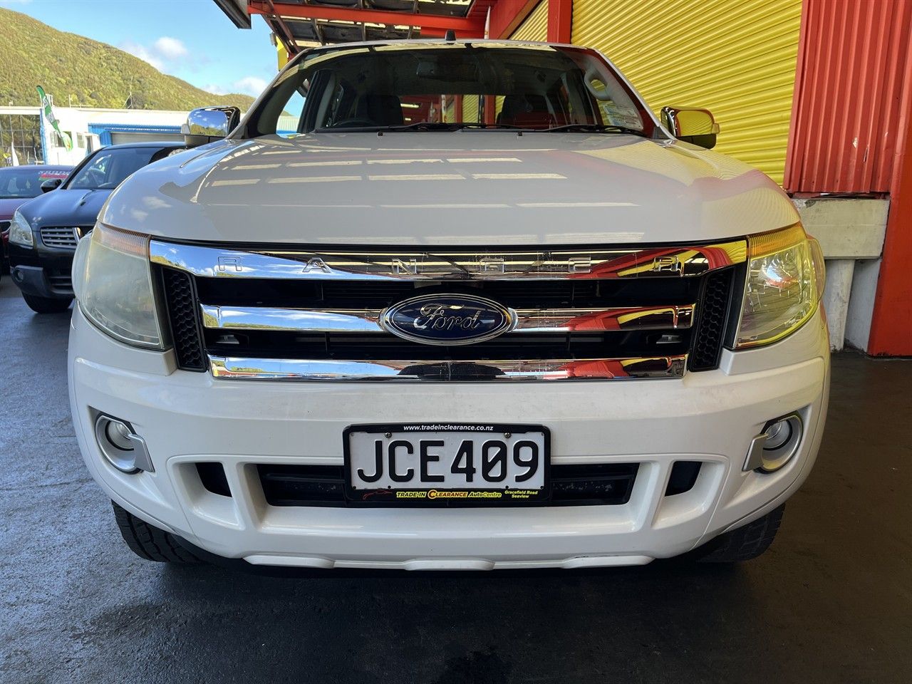 Vehicle image 2