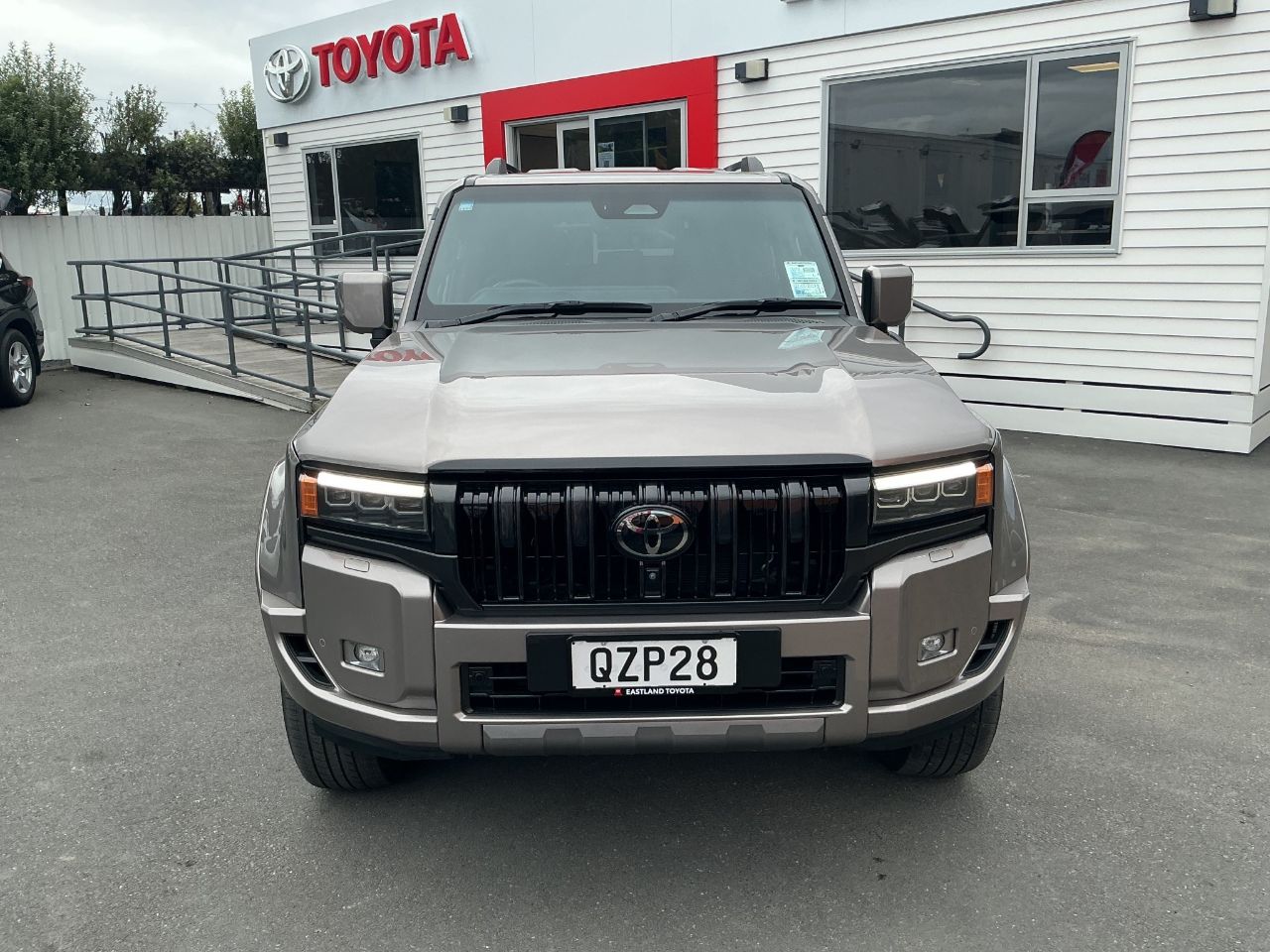 Vehicle image 2