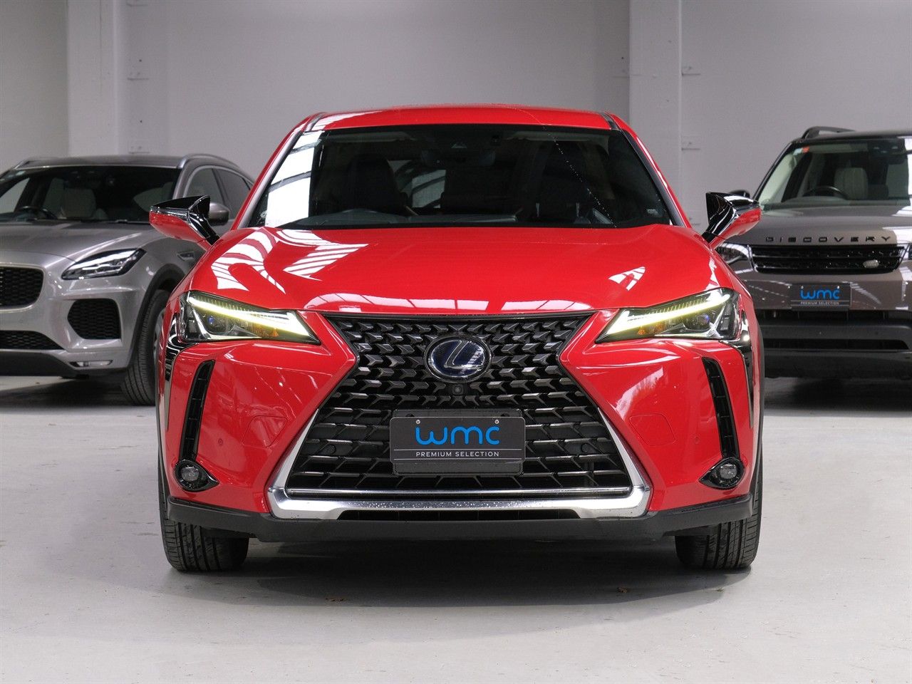 Vehicle image 3