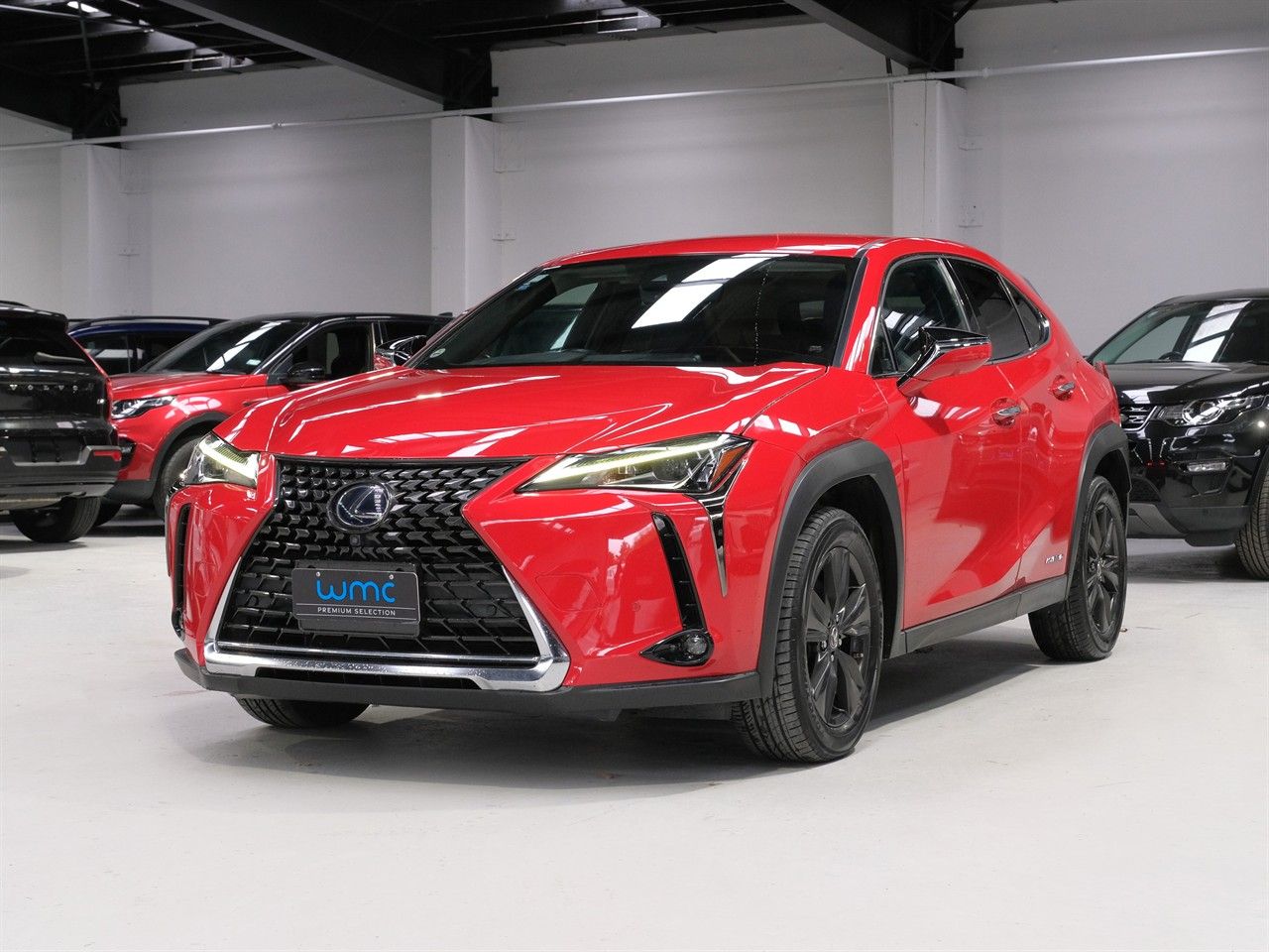 Vehicle image 4
