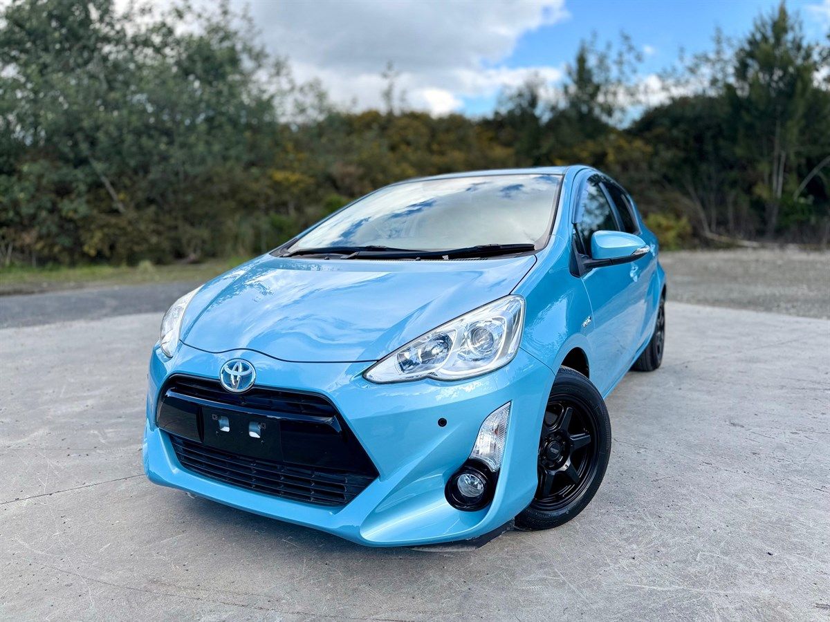 Vehicle image 1