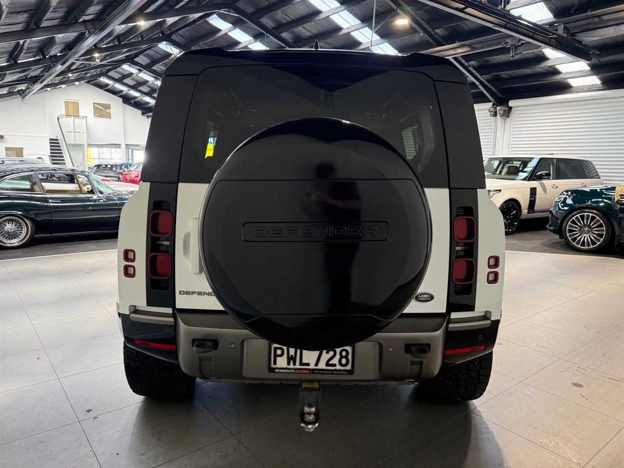Vehicle image 5