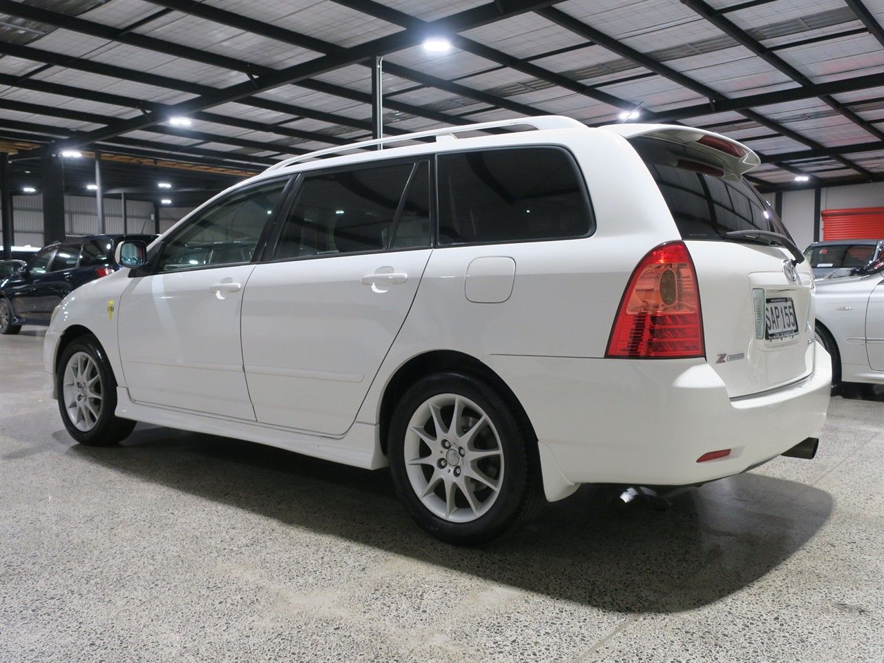 Vehicle image 4