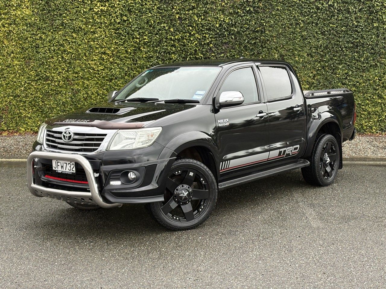 Vehicle image 4