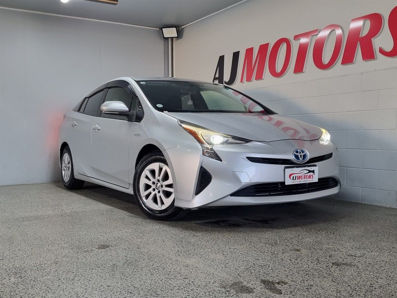 Vehicle image 1