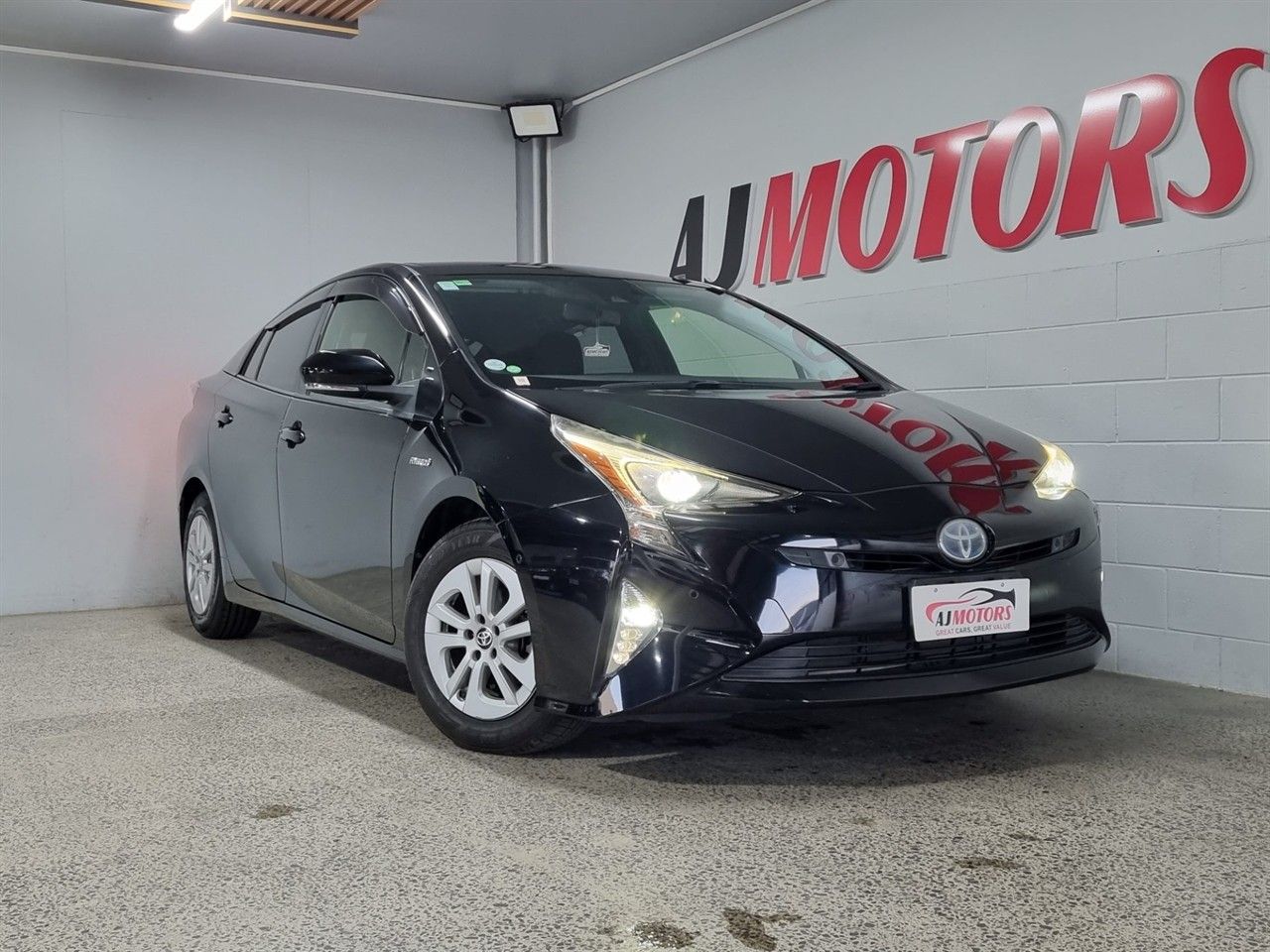 Vehicle image 1