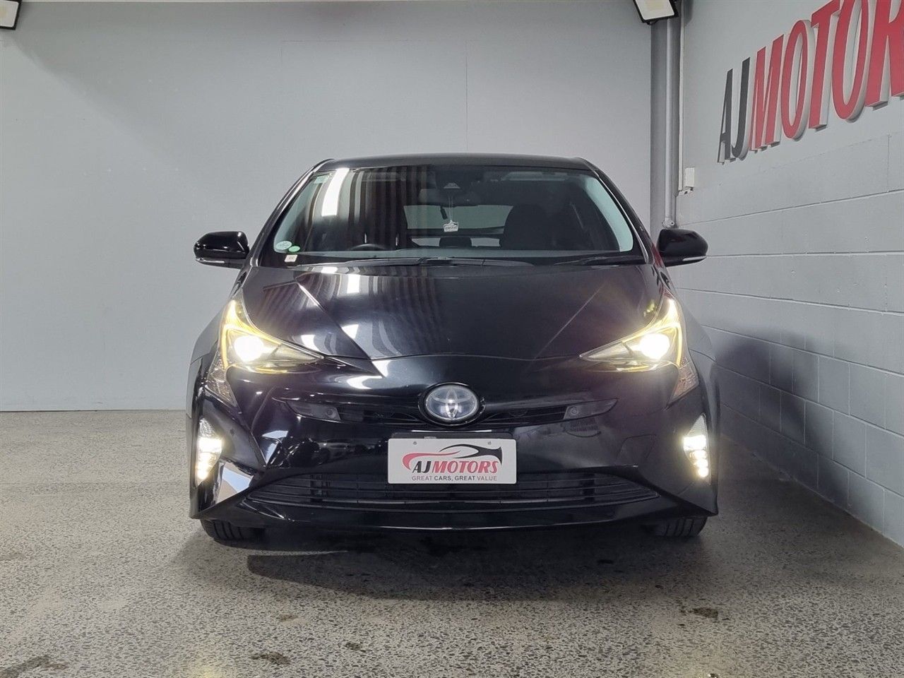 Vehicle image 2