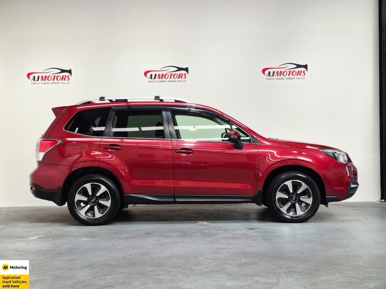 Vehicle image 3