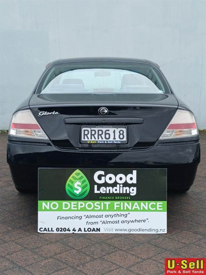 Vehicle image 4