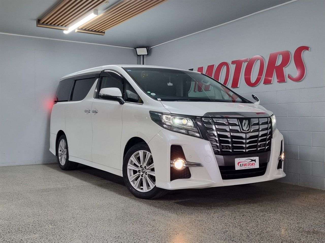 Vehicle image 1