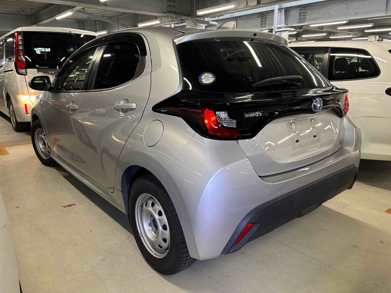 Vehicle image 2
