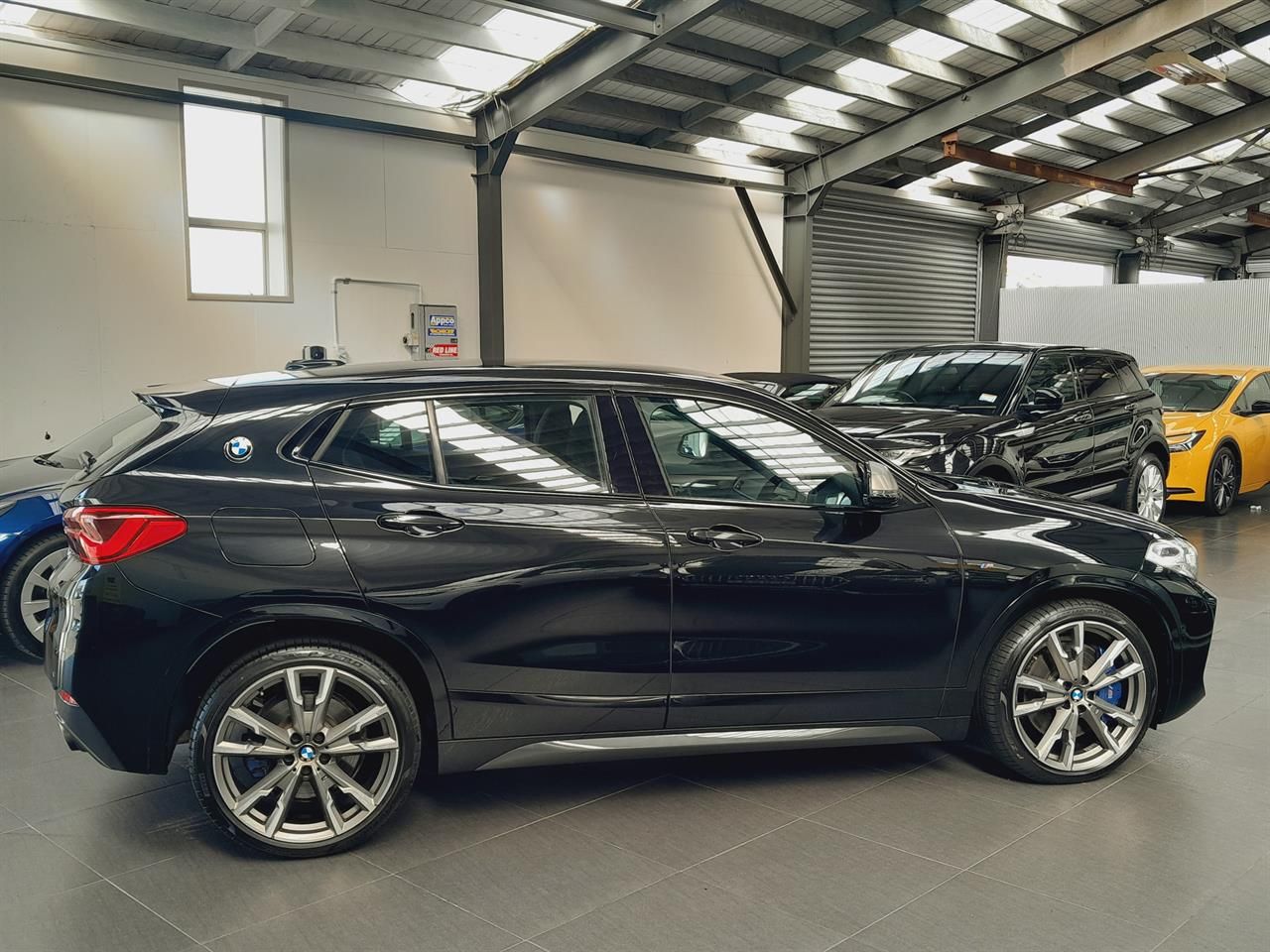 Vehicle image 3