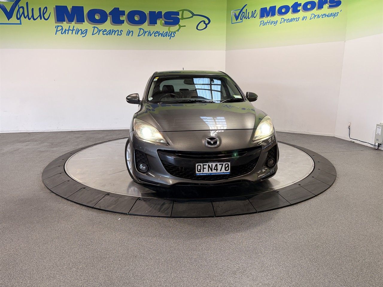 Vehicle image 2