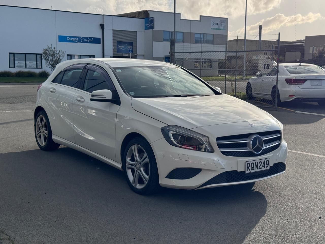Vehicle image 3