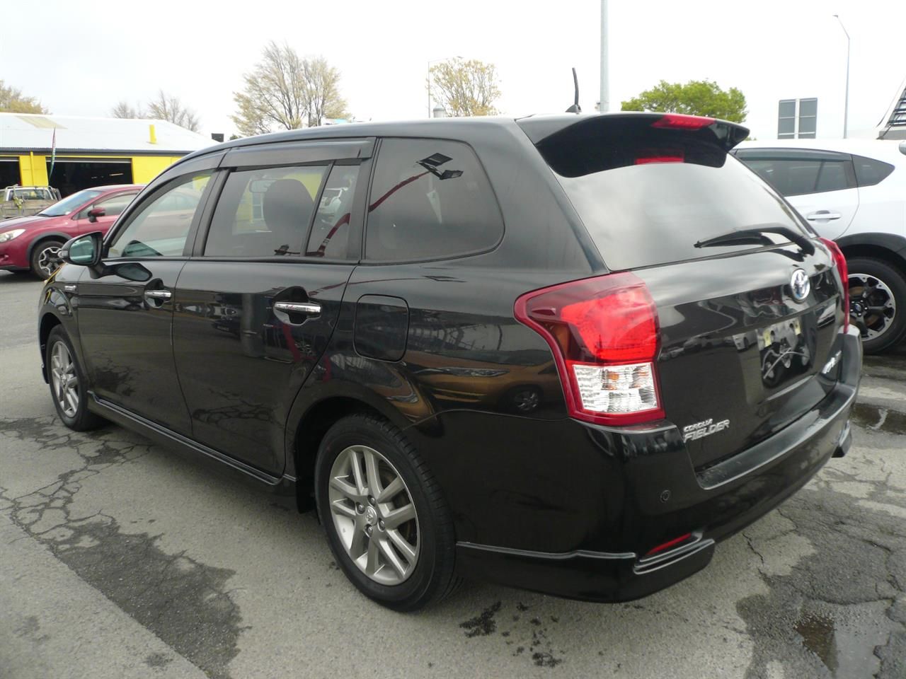 Vehicle image 4