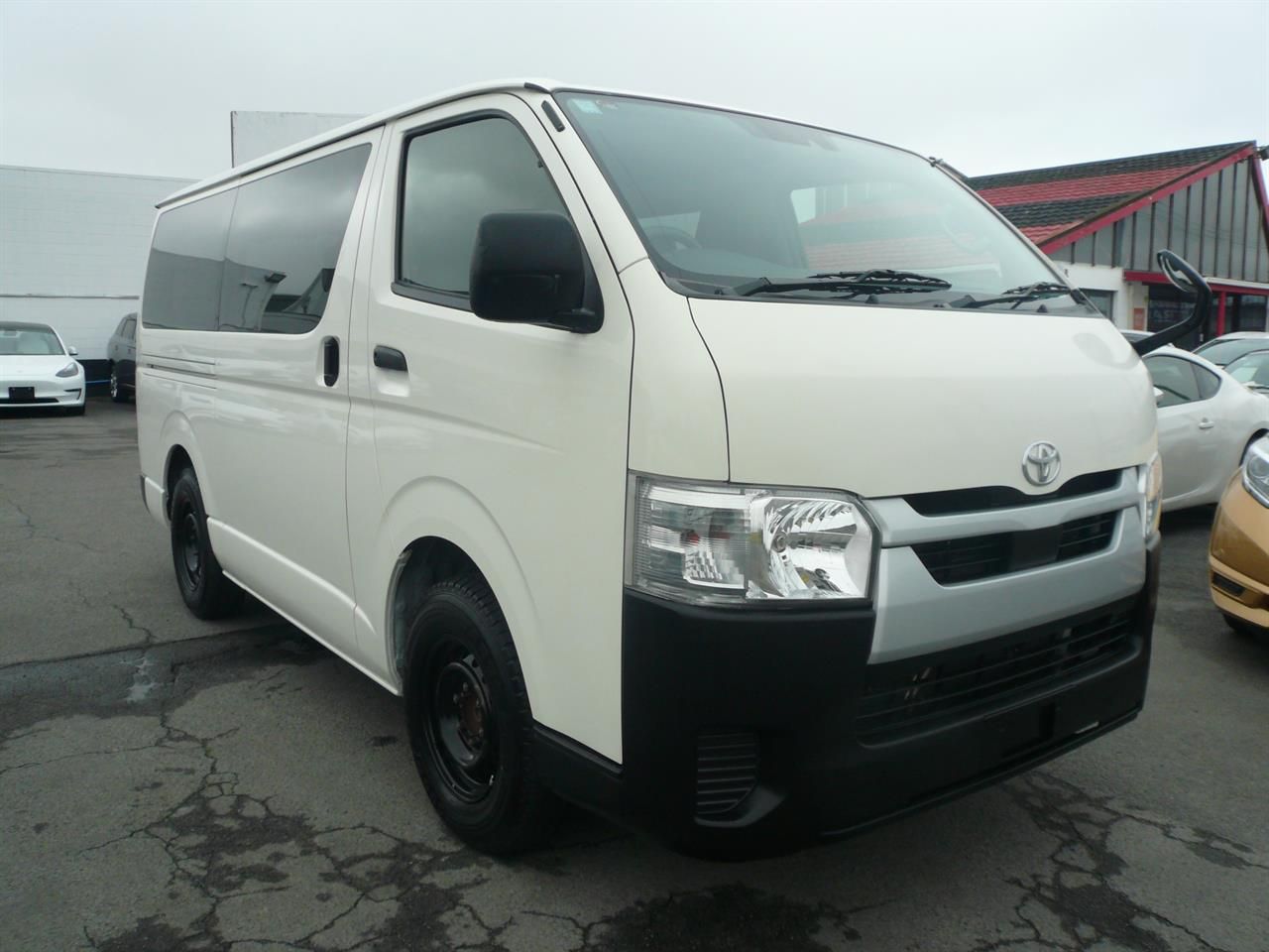 Vehicle image 3