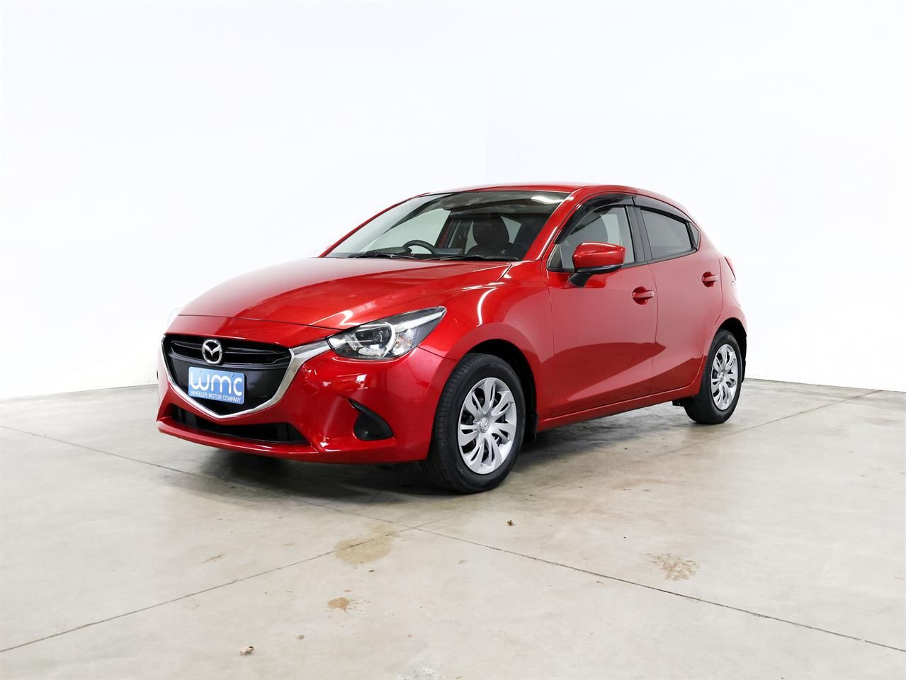 Vehicle image 4