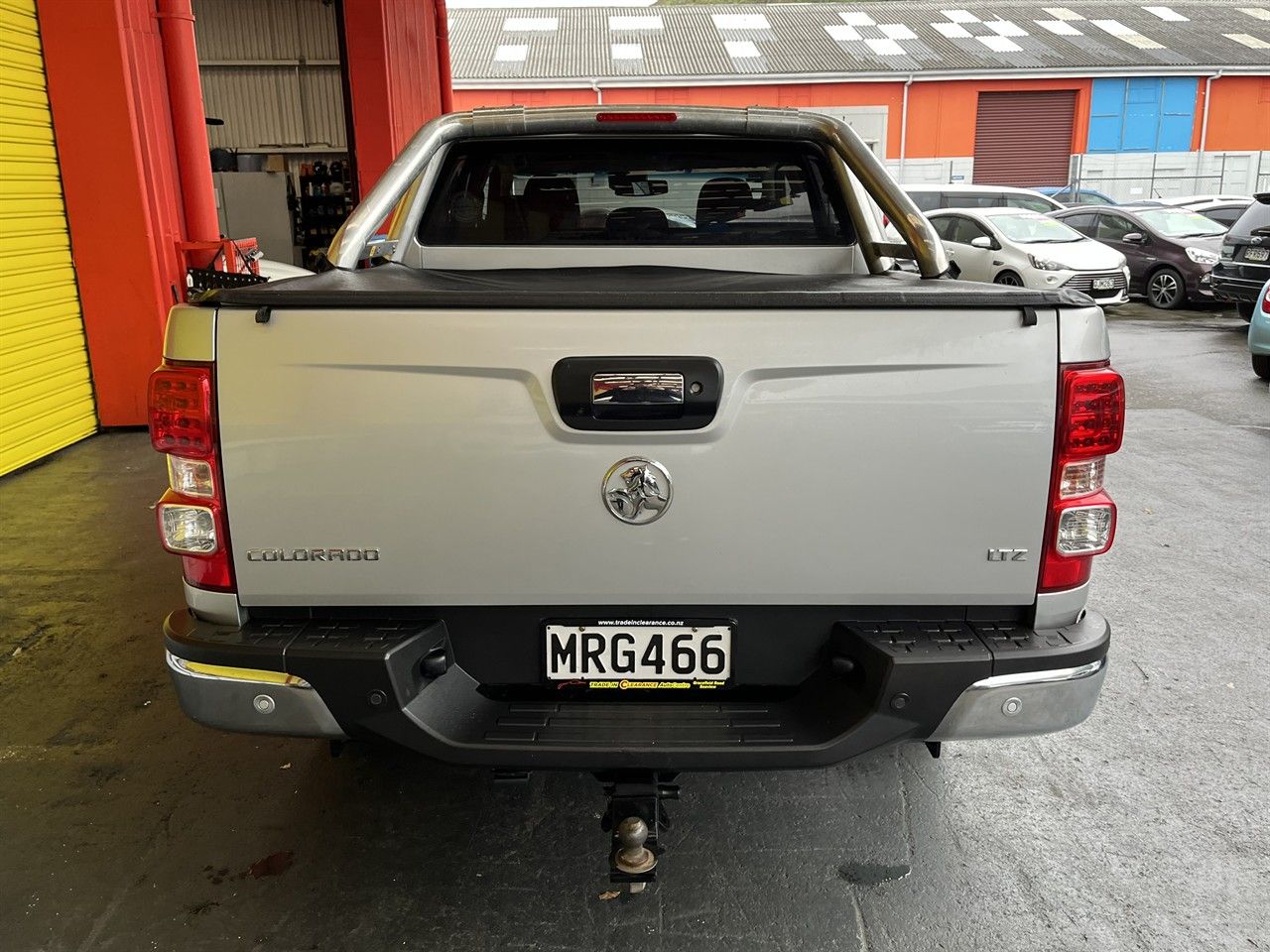 Vehicle image 5