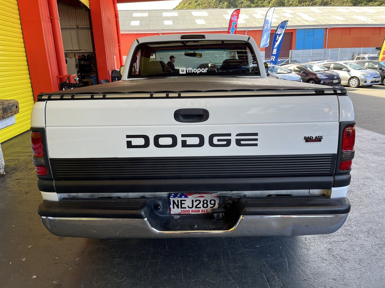 Vehicle image 5