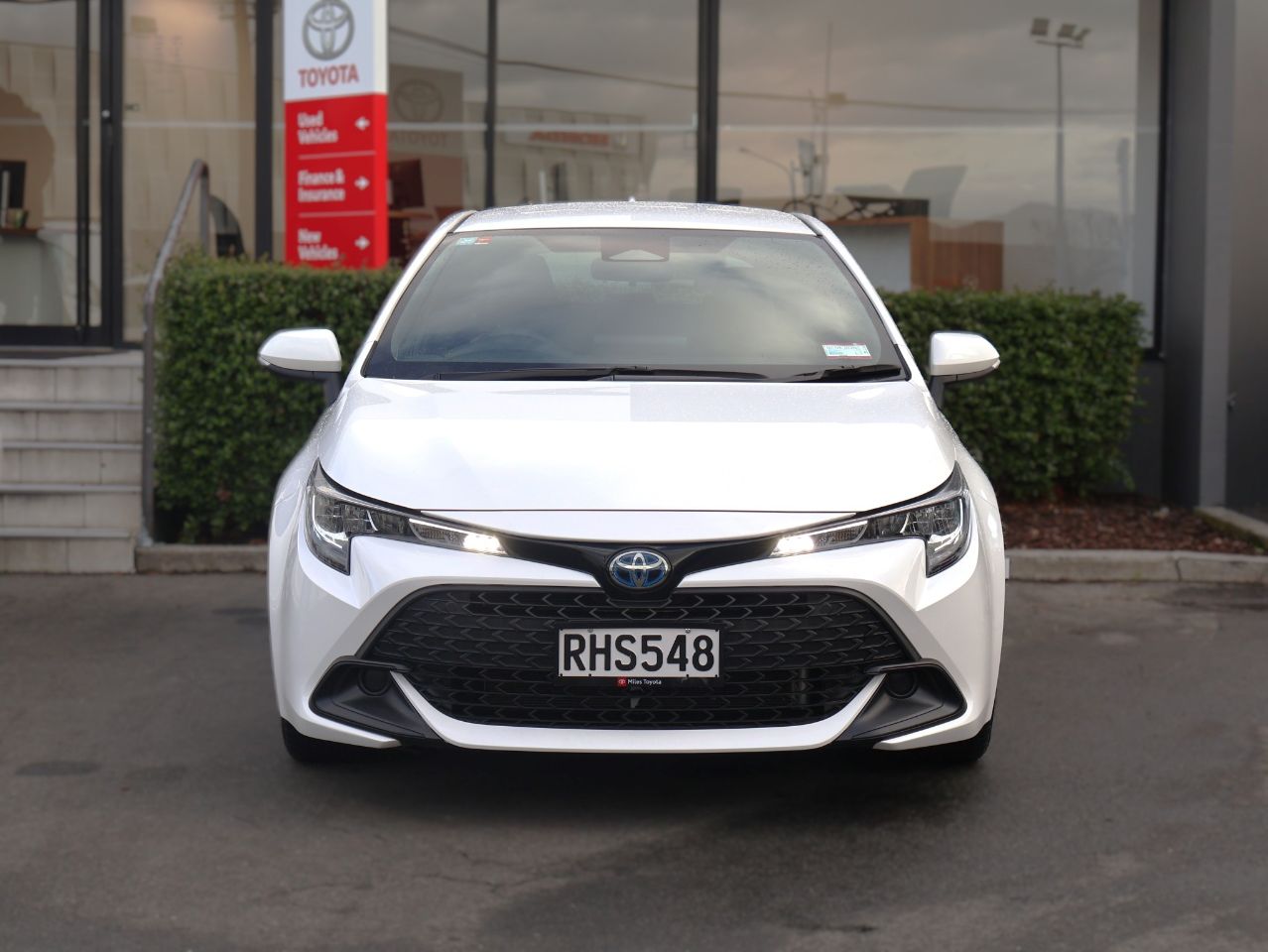 Vehicle image 2