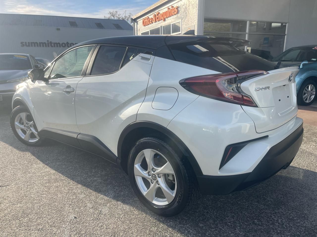 Vehicle image 2