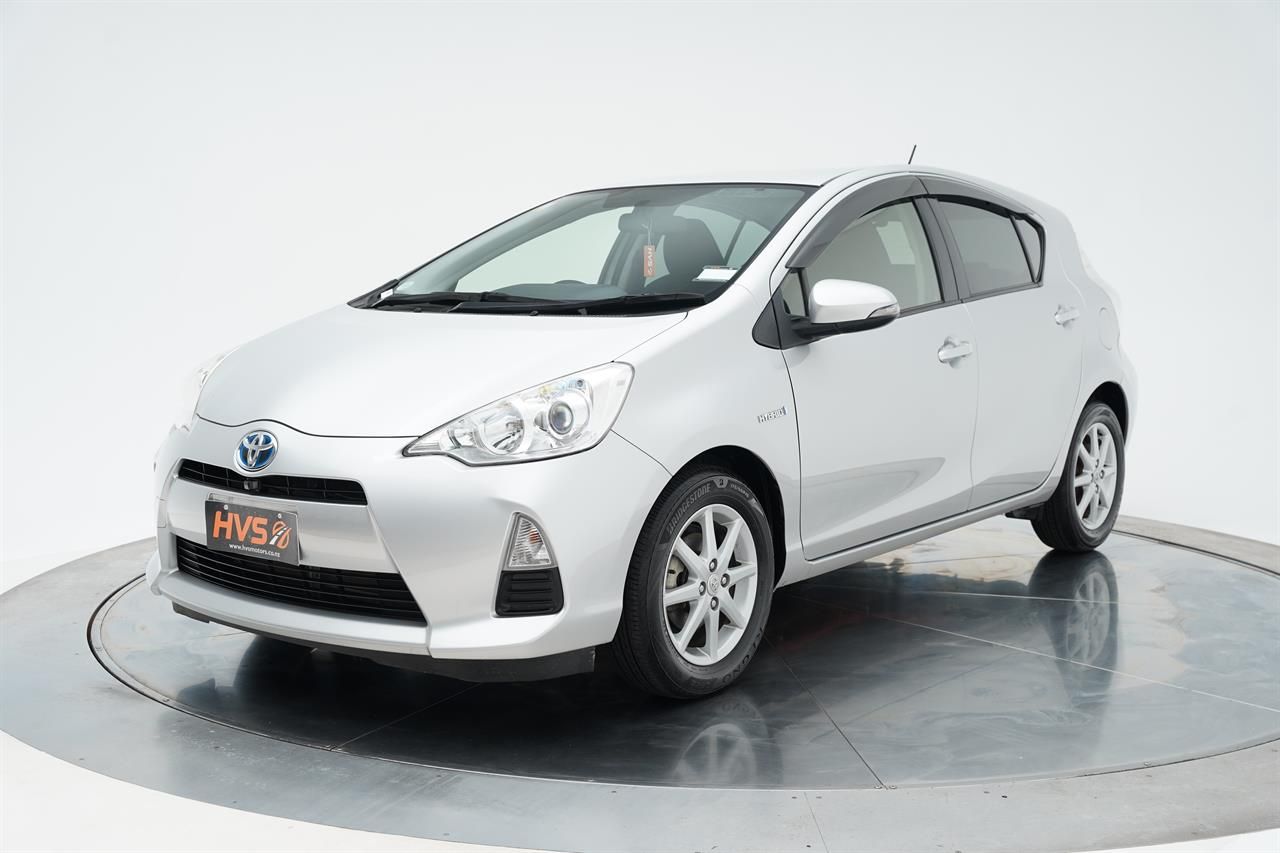 Vehicle image 3