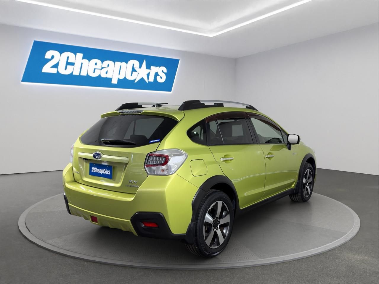 Vehicle image 5