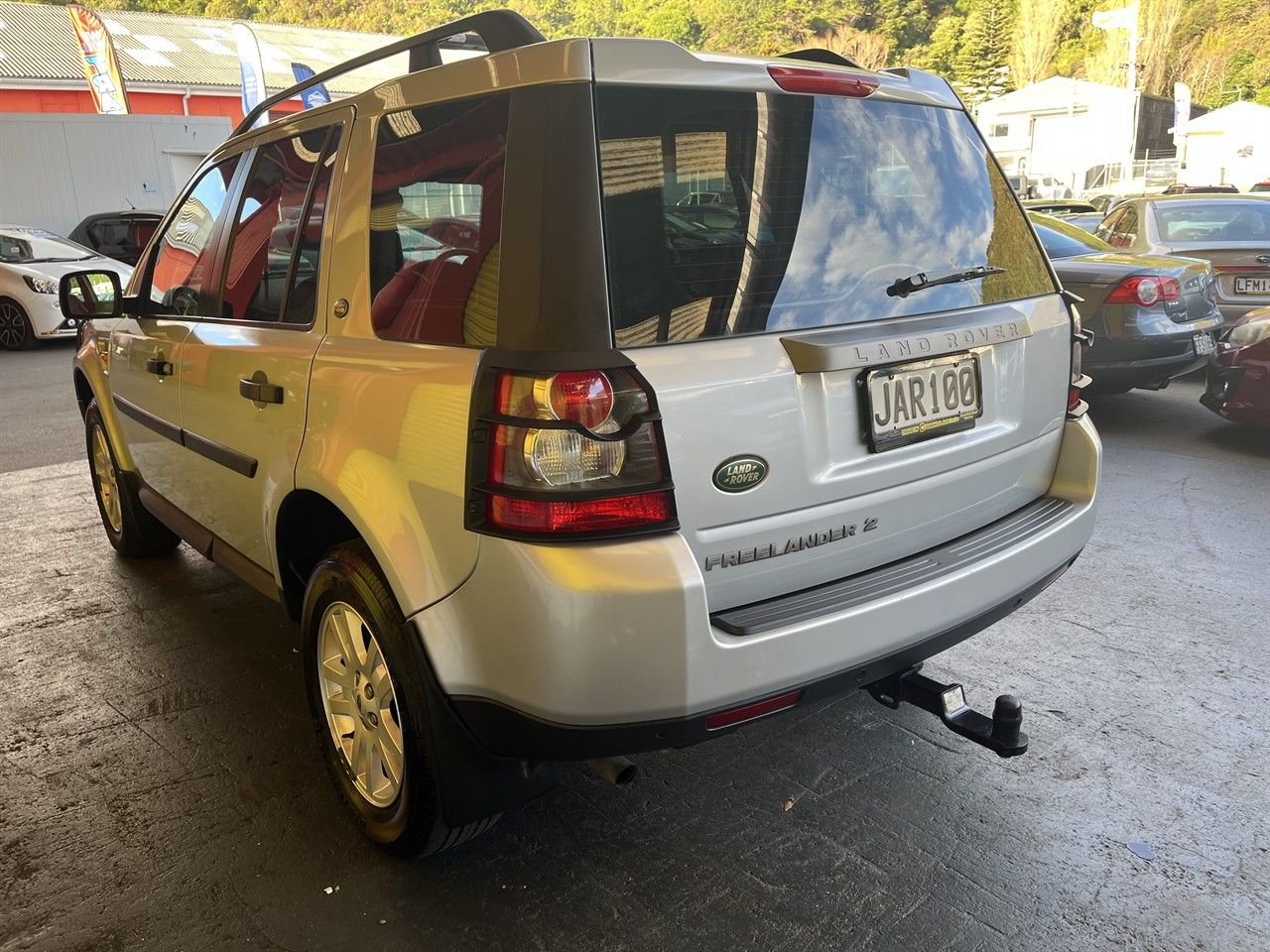 Vehicle image 4