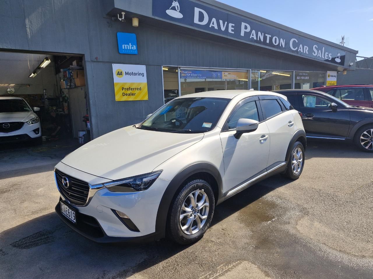 Vehicle image 1